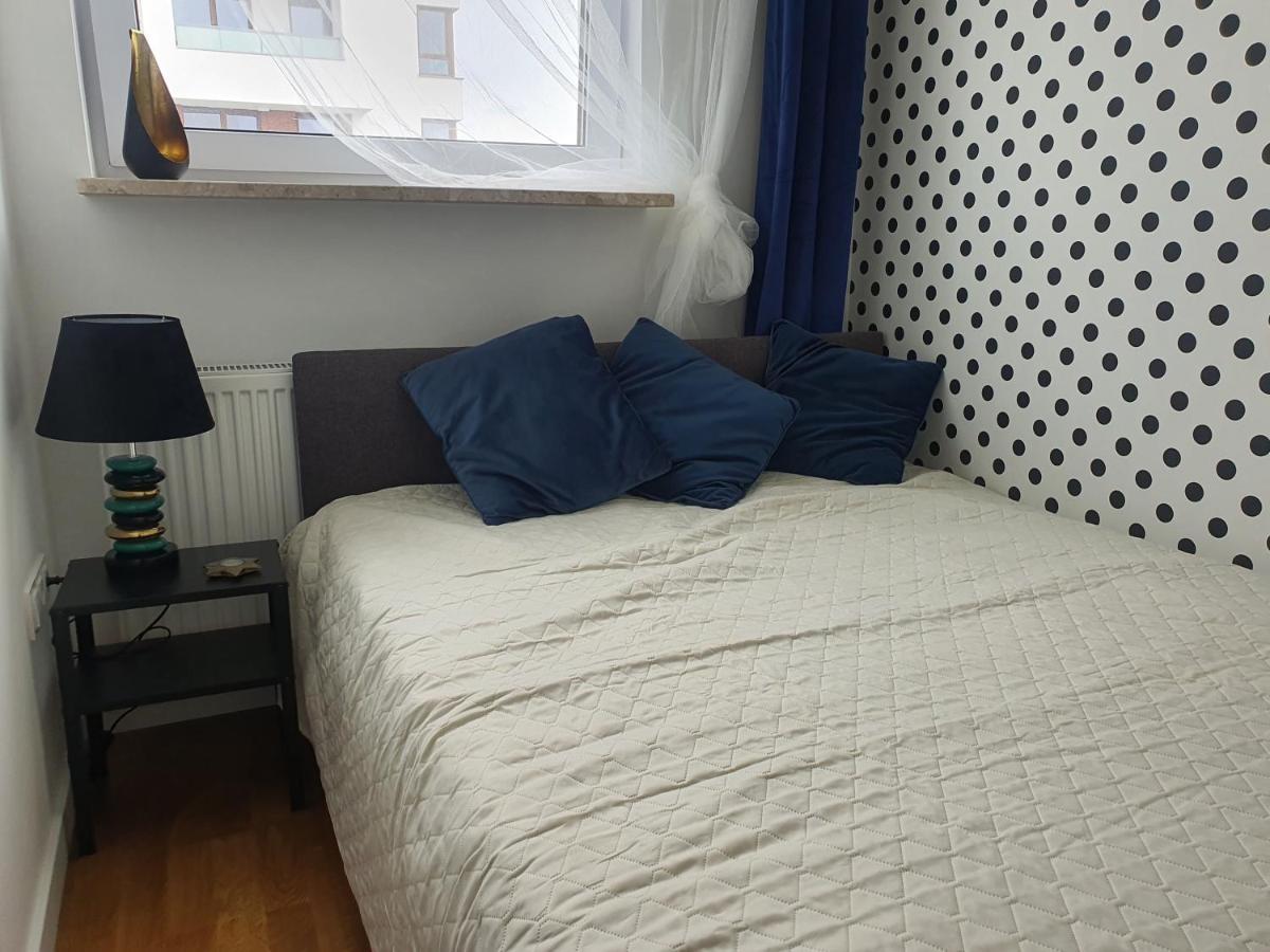 Apartament Przy Metro Varšava Exteriér fotografie